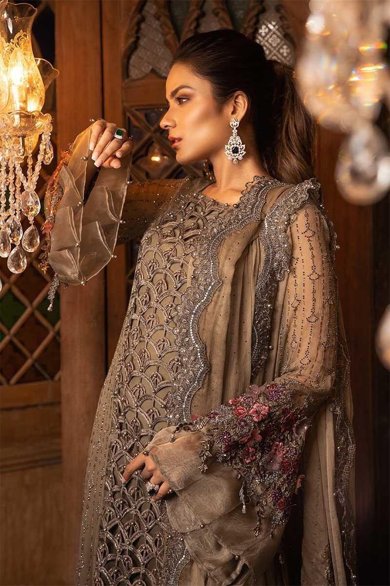 img_maria_b_mbroidered_chiffon_collection_awwal_boutique