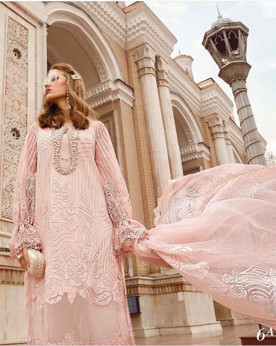 img_maria_b_eid_lawn_23_awwal_boutique