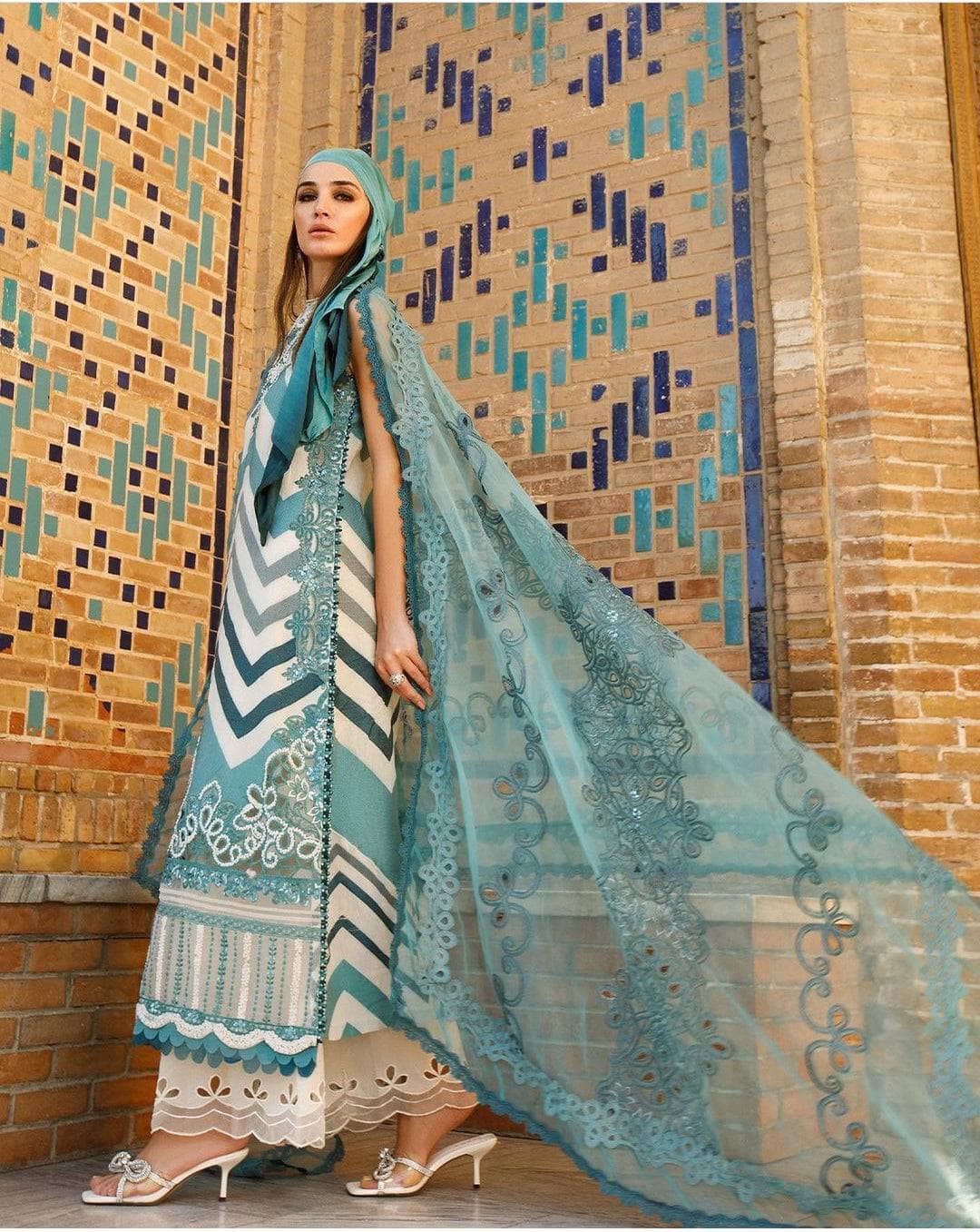 img_maria_b_eid_23_awwal_boutique