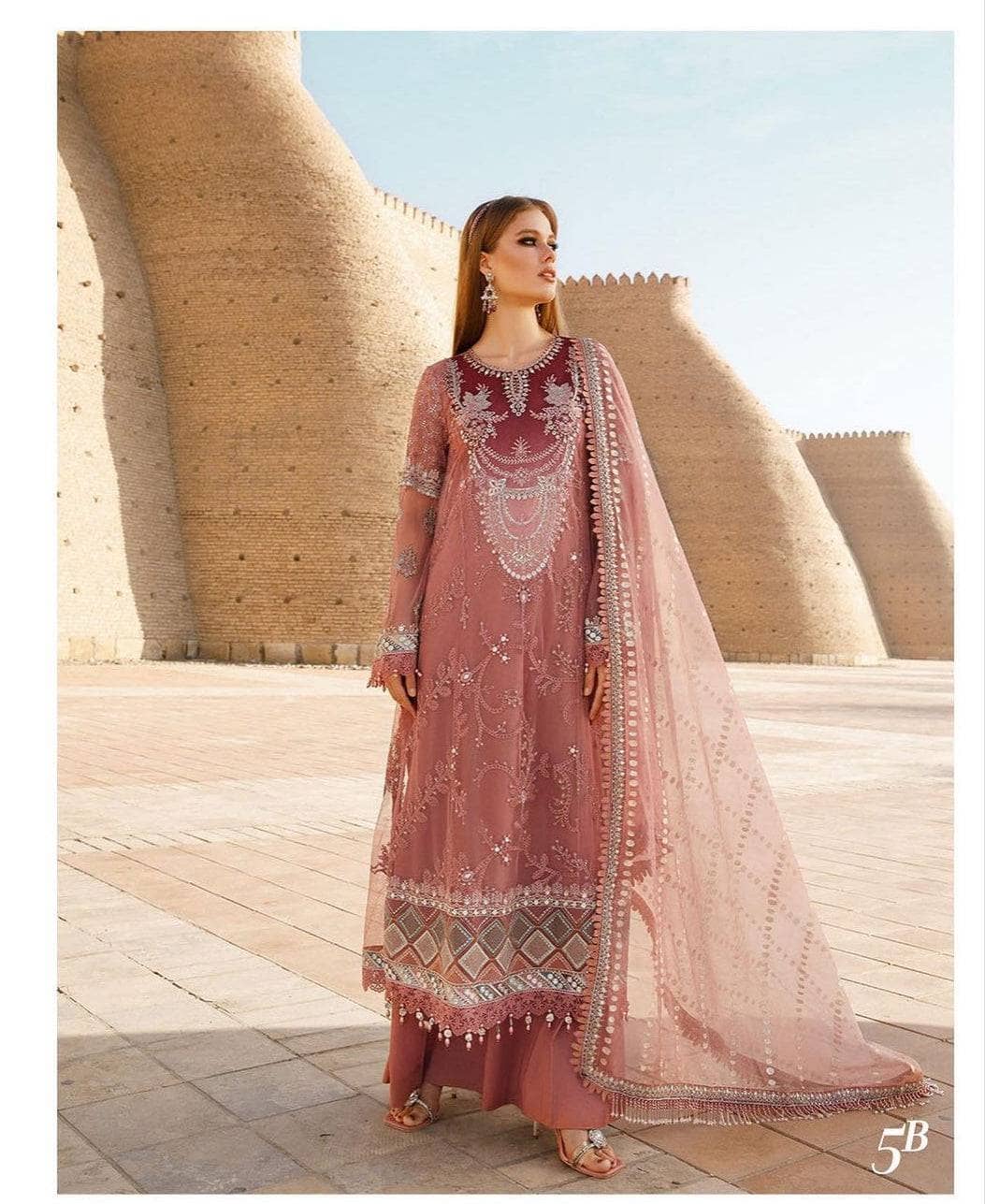 img_maria_b_eid_lawn_23_awwal_boutique