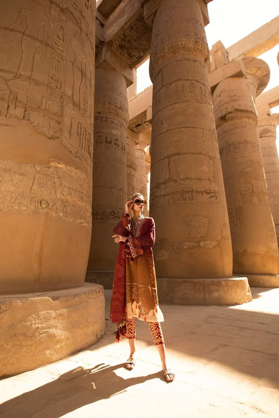 img_maria_b_lawn_collection_awwal_boutique