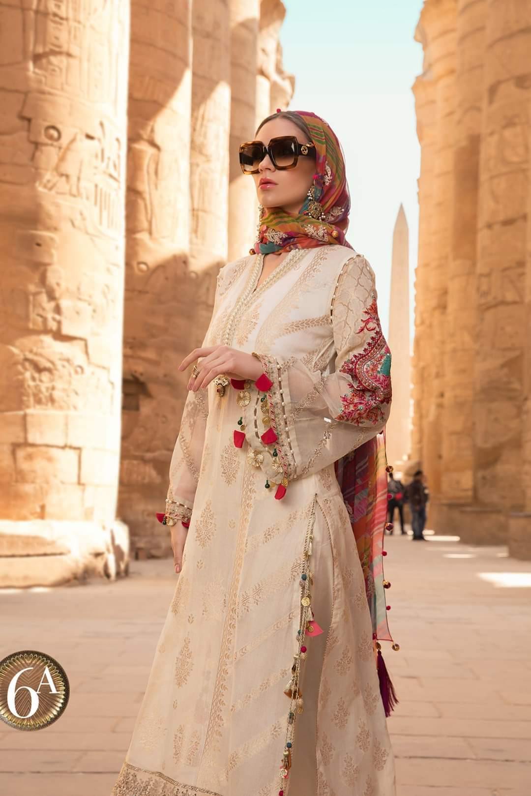 img_maria_b_lawn_collection_awwal_boutique