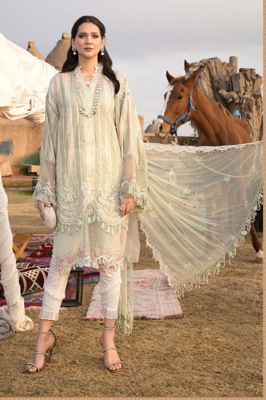 img_maria_b_lawn_2021_awwal_boutique