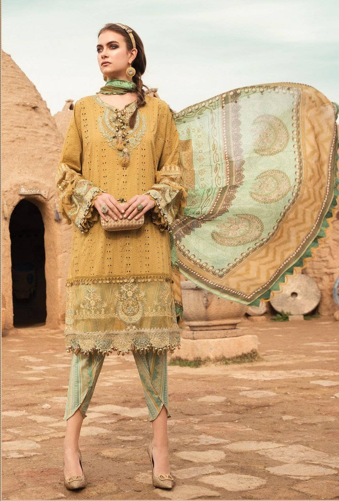 img_maria_b_lawn_2021_awwal_boutique