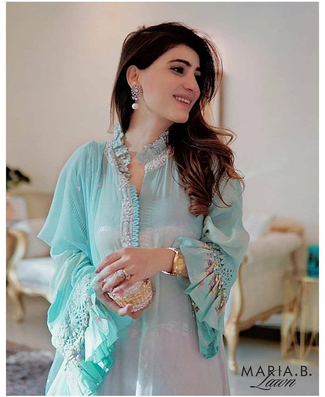 img_maria_b_lawn_2021_awwal_boutique