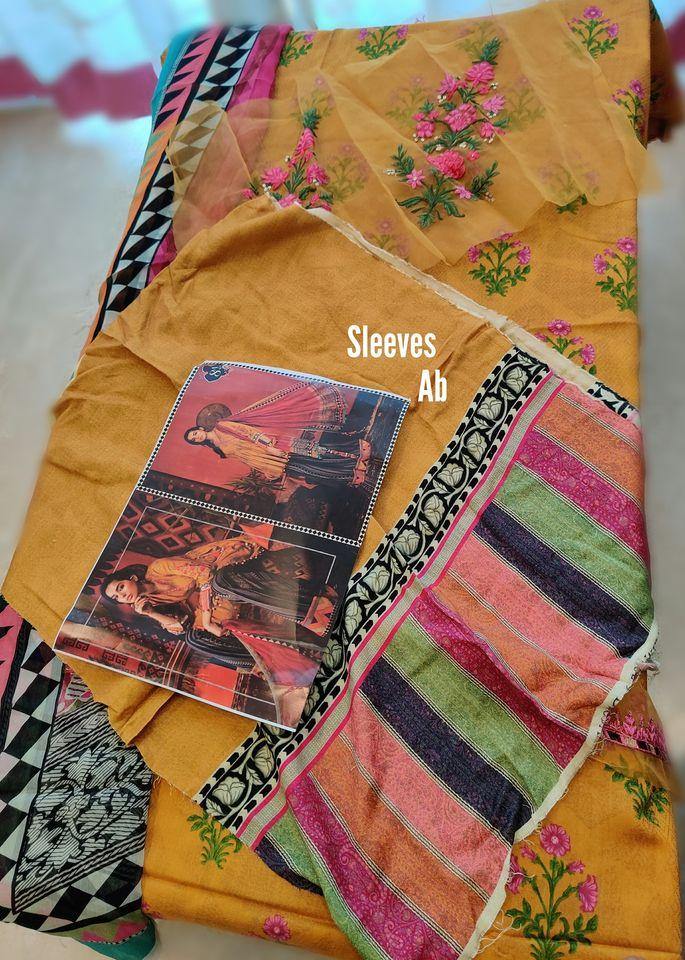img_maria_b_m_prints_fall_winter_open_pics_awwal_boutique