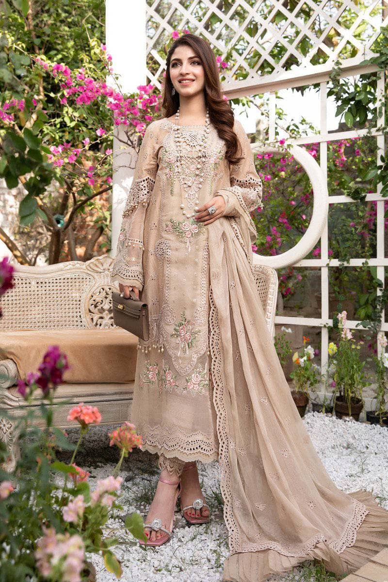 img_maria_b_eid_lawn_22_awwal_boutique