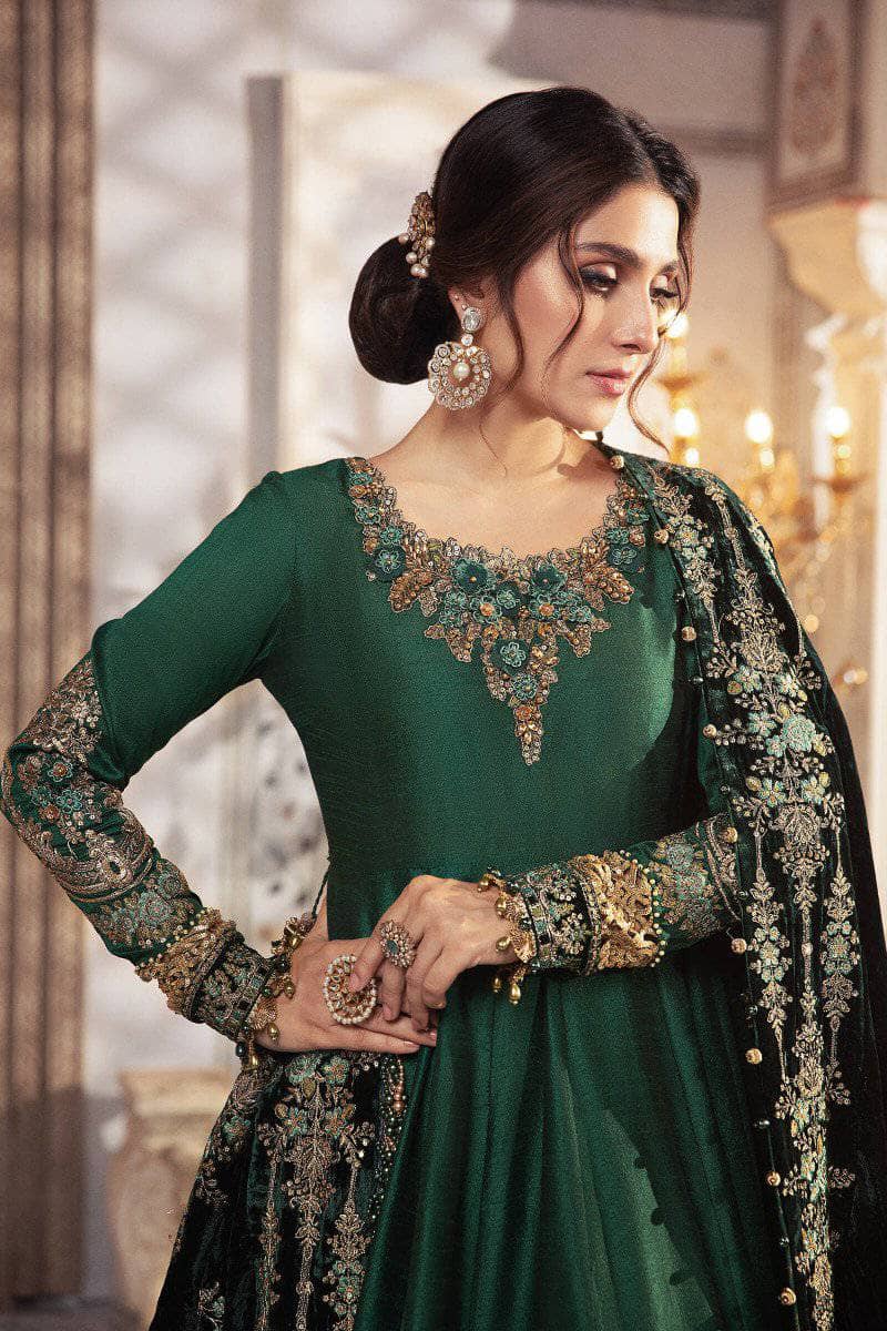 img_maria_b_mbroidered_wedfing_edition_awwal_boutique