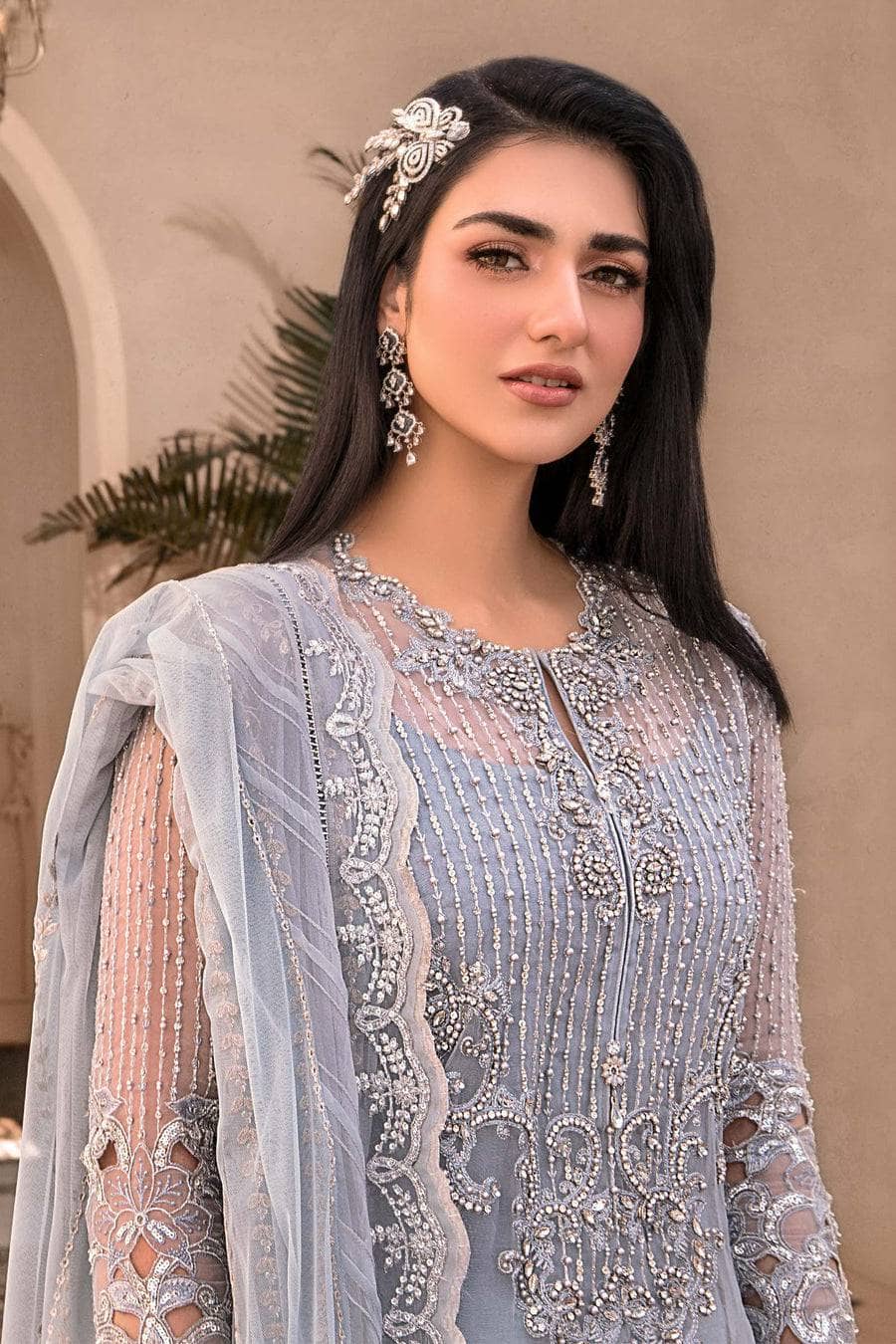 img_maria_b_mbroidered_chiffon_23_awwal_boutique