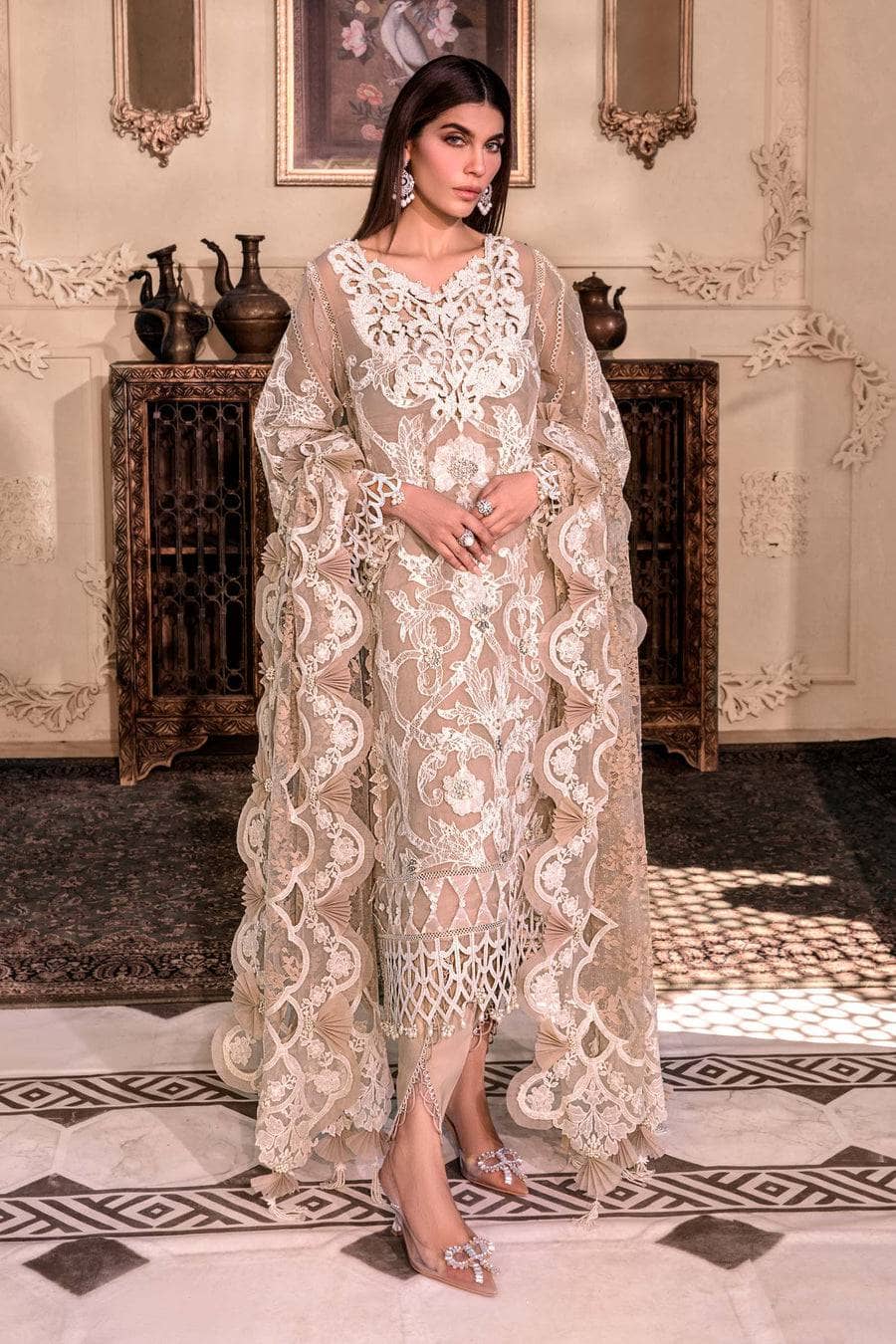 img_maria_b_mbroidered_chiffon_23_awwal_boutique