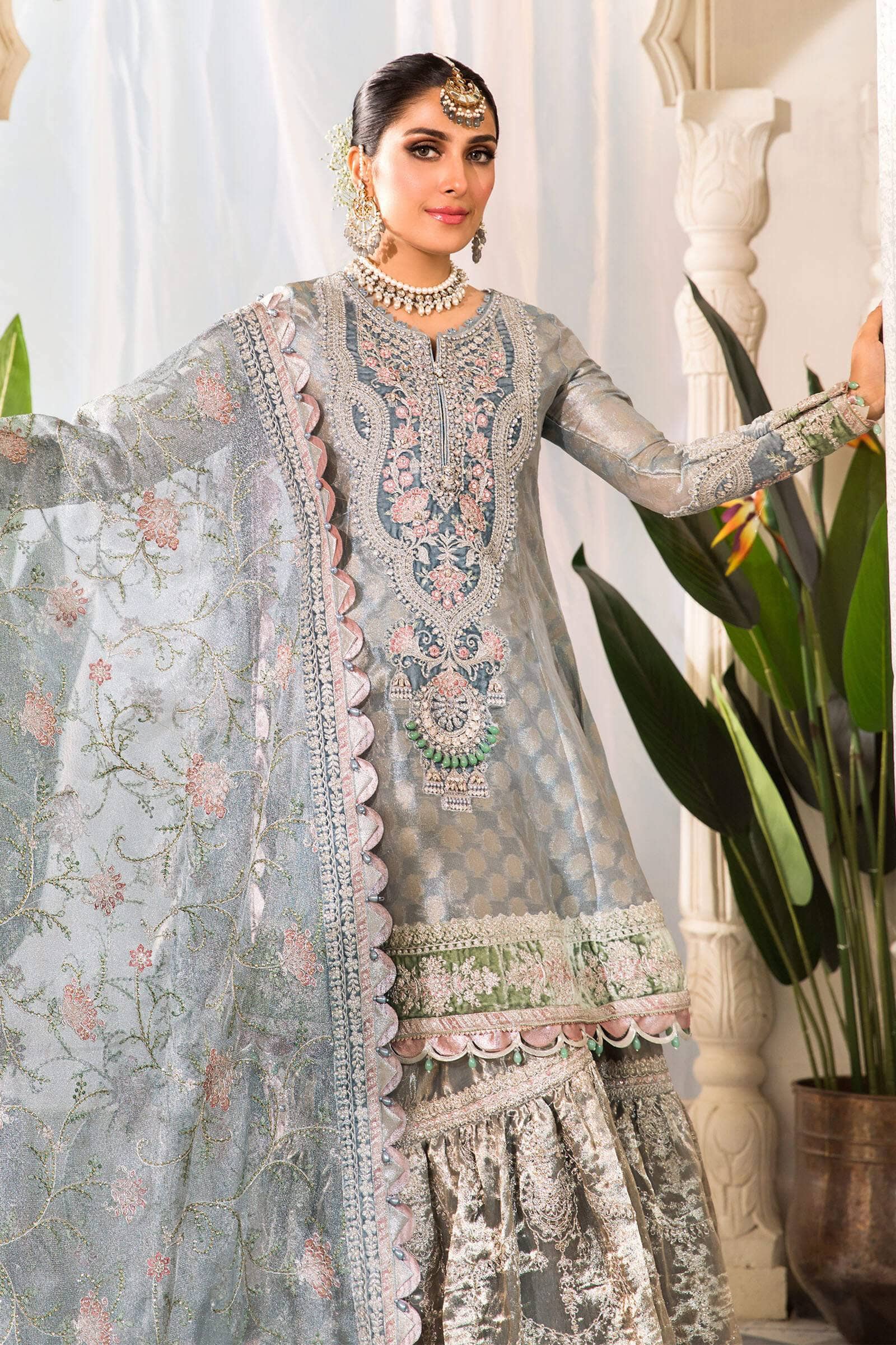img_maria_b_mbroidered_chiffon_awwal_boutique