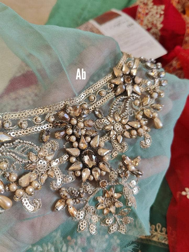 img_open_pic_maria_b_mbroidered_2022_awwal_boutique