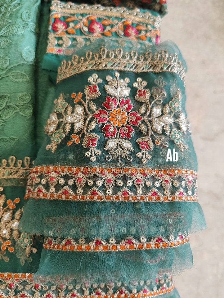 img_open_pic_maria_b_mbroidered_2022_awwal_boutique