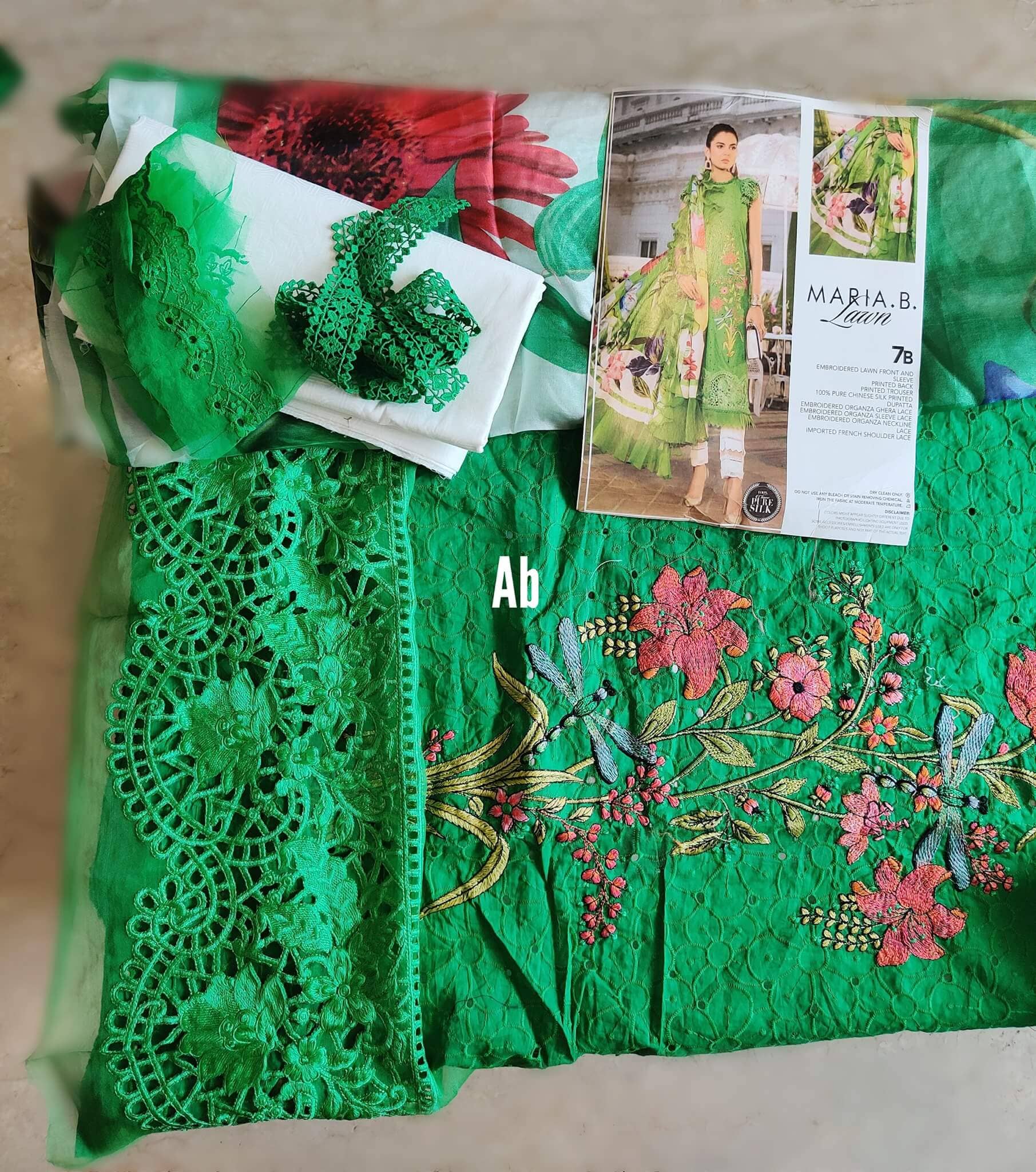 img_open_pic_maria_B_lawn_22_awwal_boutique