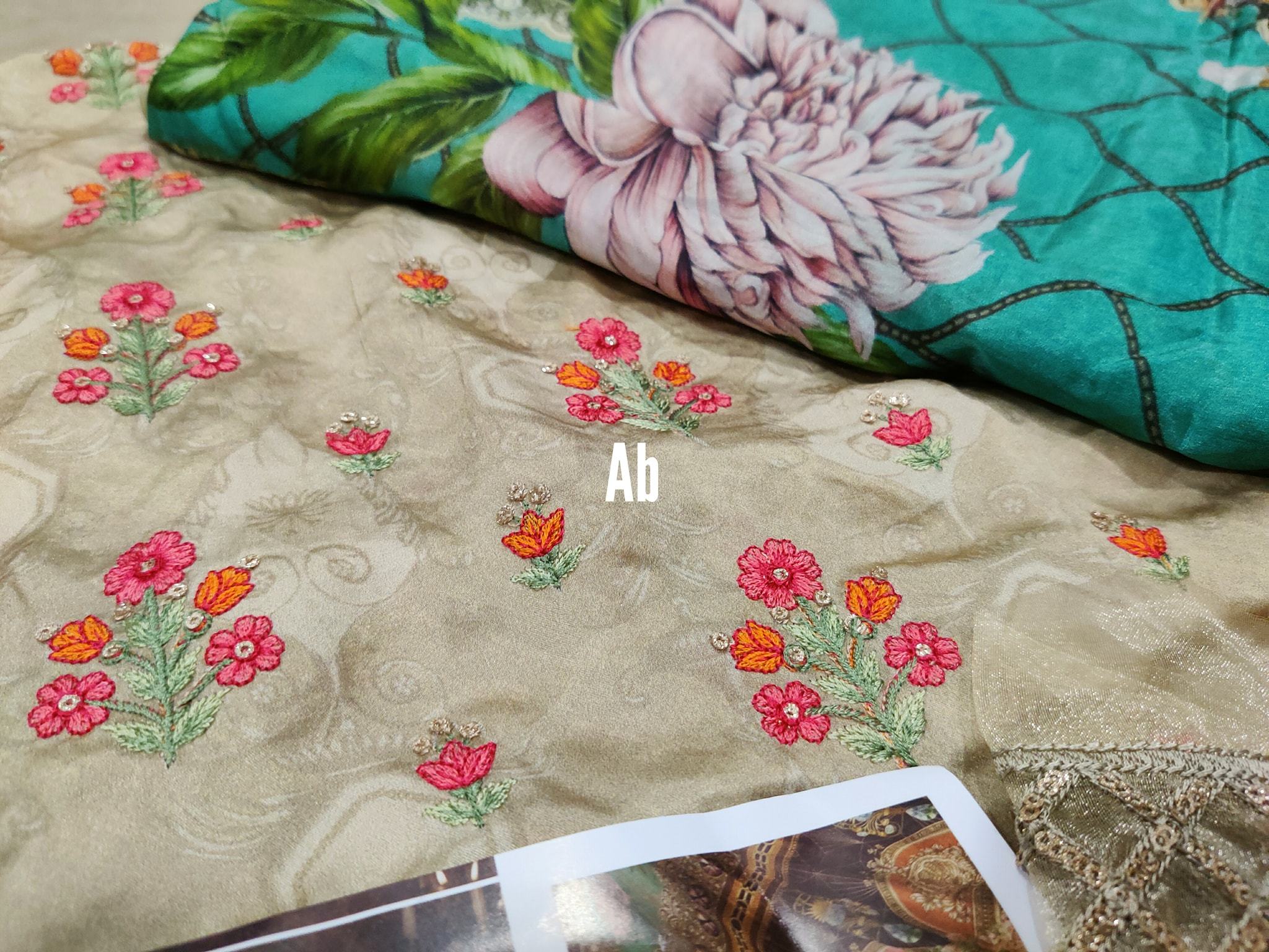 img_maria_b_silk_collection_open_pics_awwal_boutique