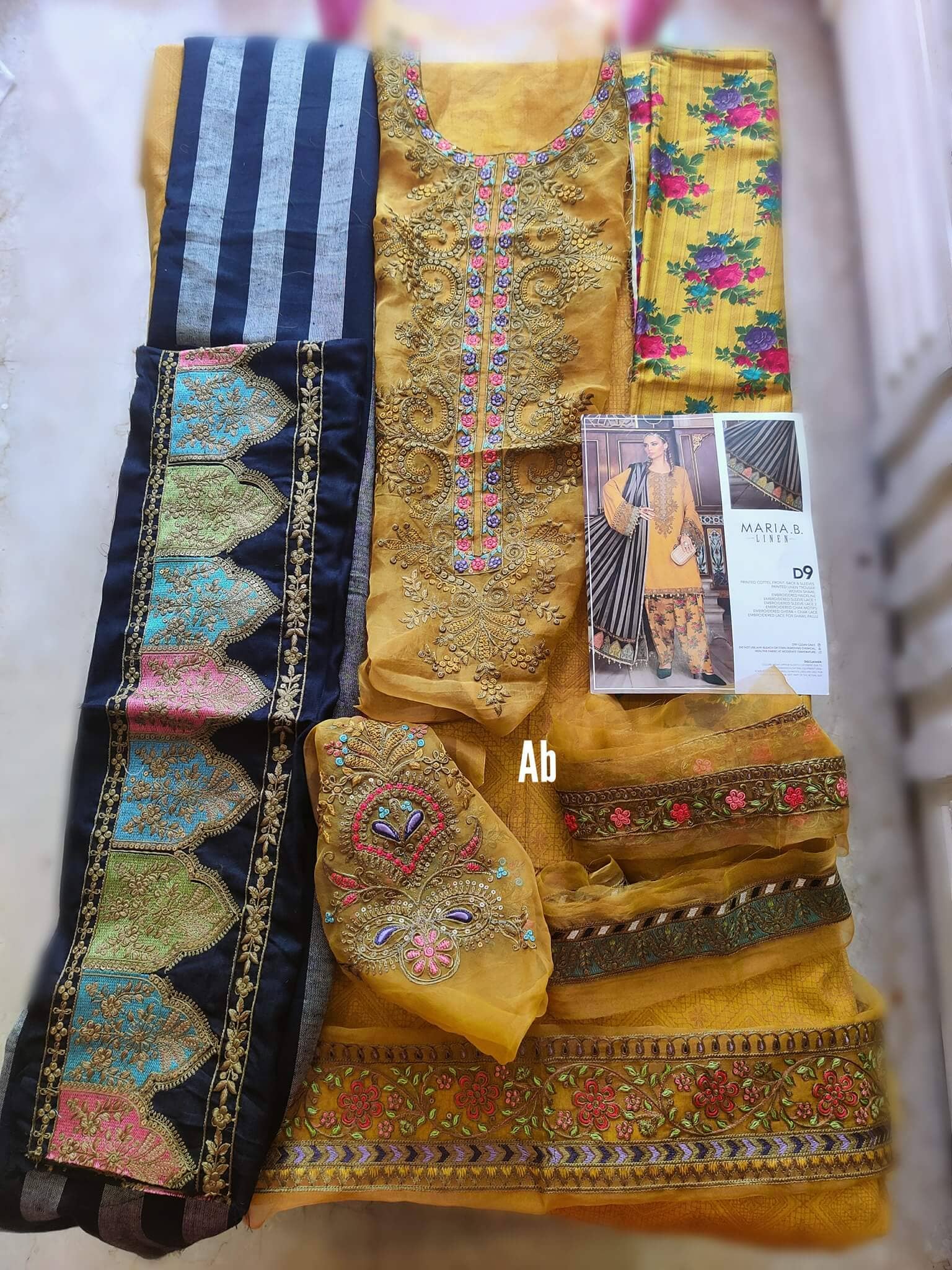 img_open_pics_maria_b_linen_21_awwal_boutique