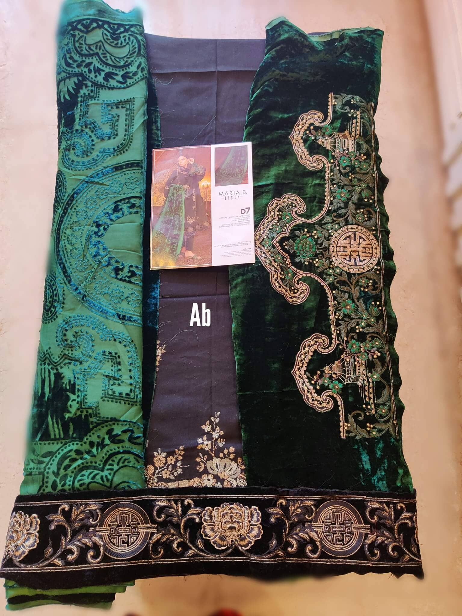 img_open_pics_maria_b_linen_21_awwal_boutique