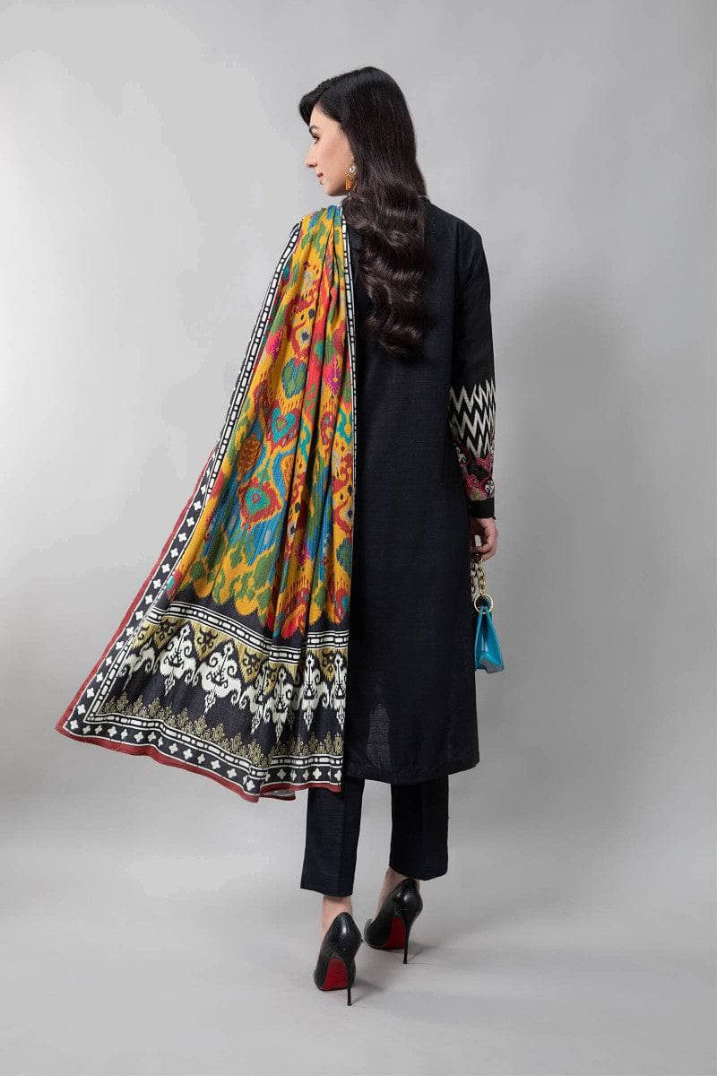 img_maria_b_m_prints_winter_awwal_boutique