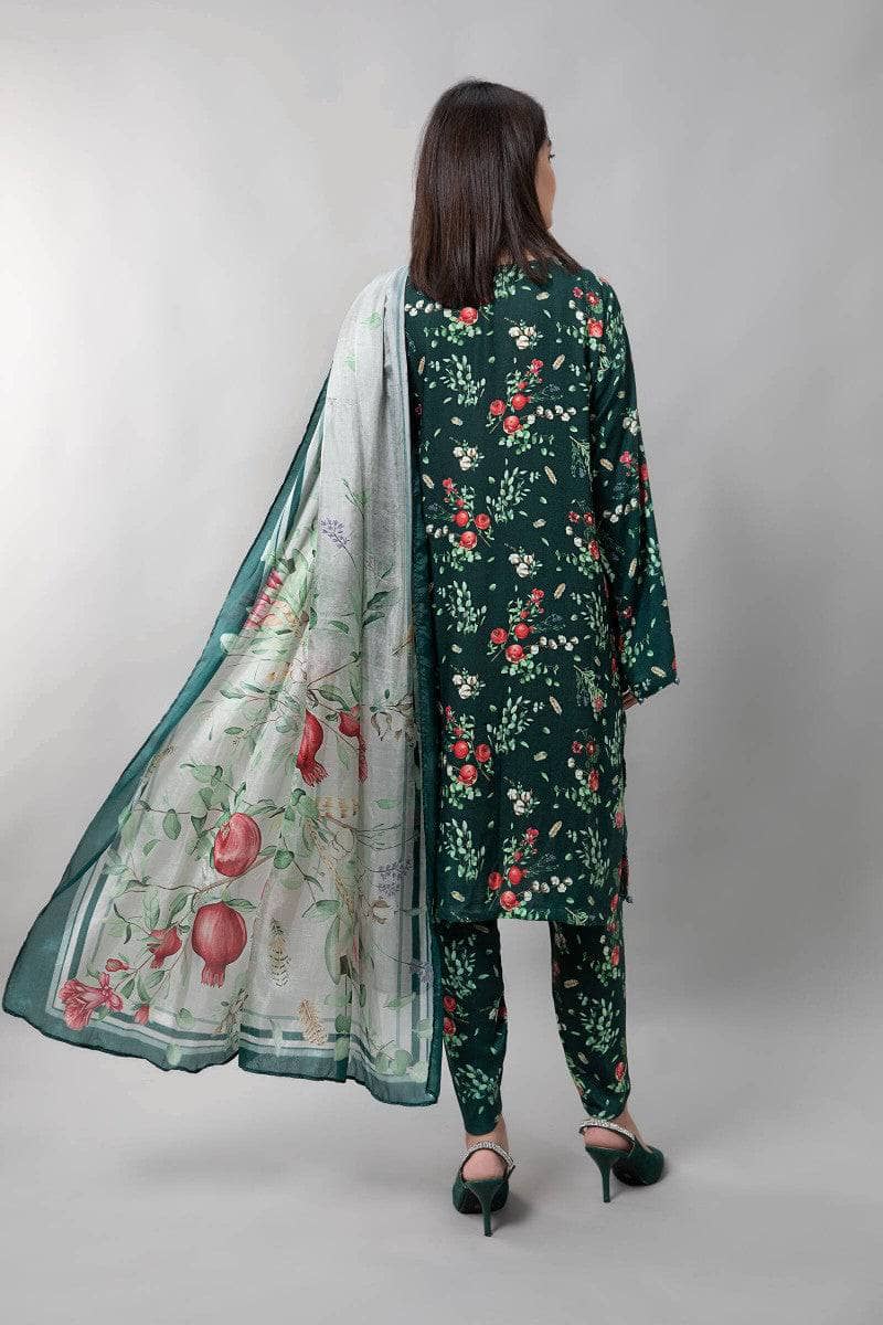 img_maria_b_m_prints_winter_awwal_boutique