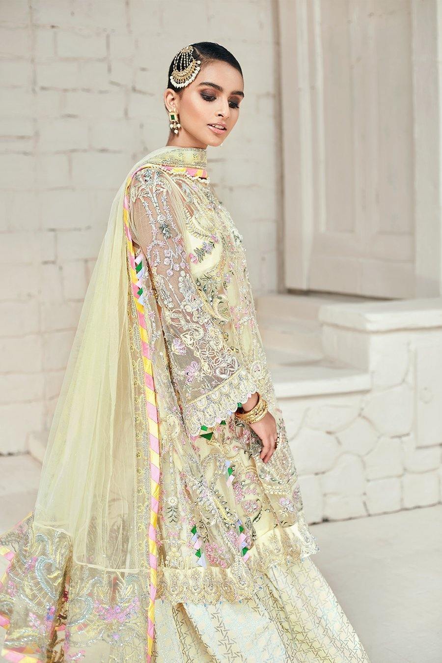 img_maryam_hussain_luxury_formals_chiffon_wedding_awwal_boutique