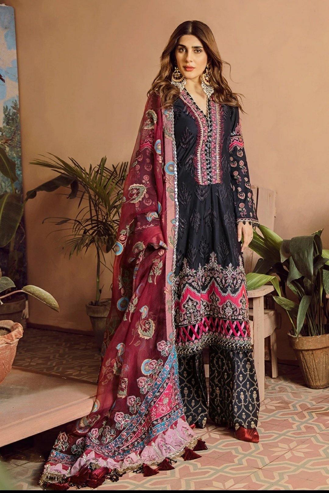 img_maryam_hussain_lawn_collection_awwal_boutique