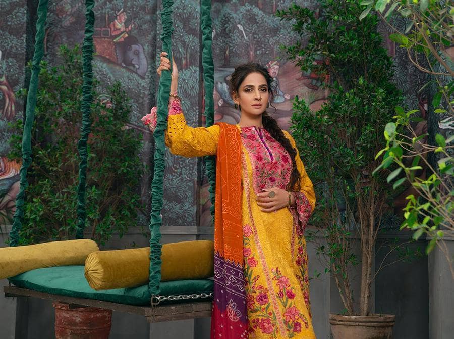 img_maryam_hussain_luxury_lawn_2021_awwal_boutique