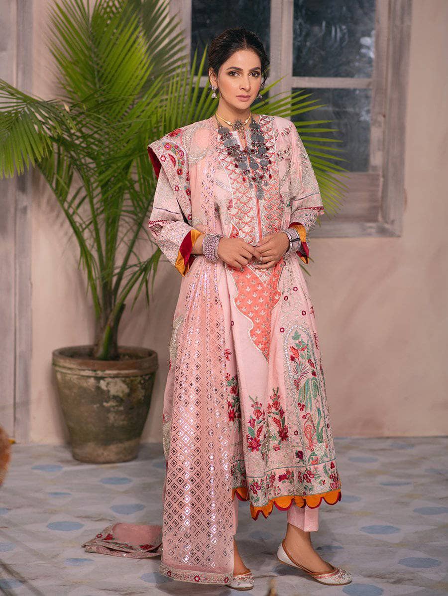 img_maryam_hussain_luxury_lawn_2021_awwal_boutique
