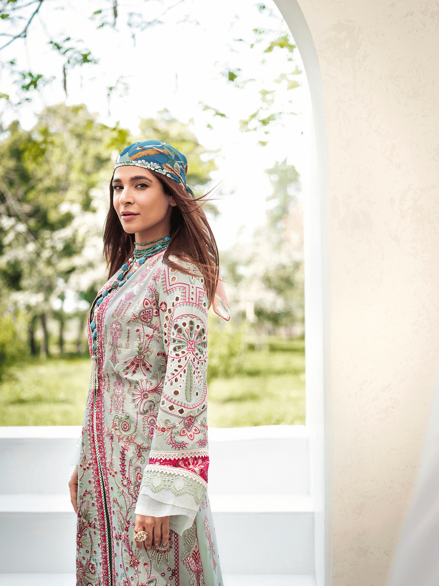 img_maryam_hussain_luxury_lawn_22_awwal_boutique
