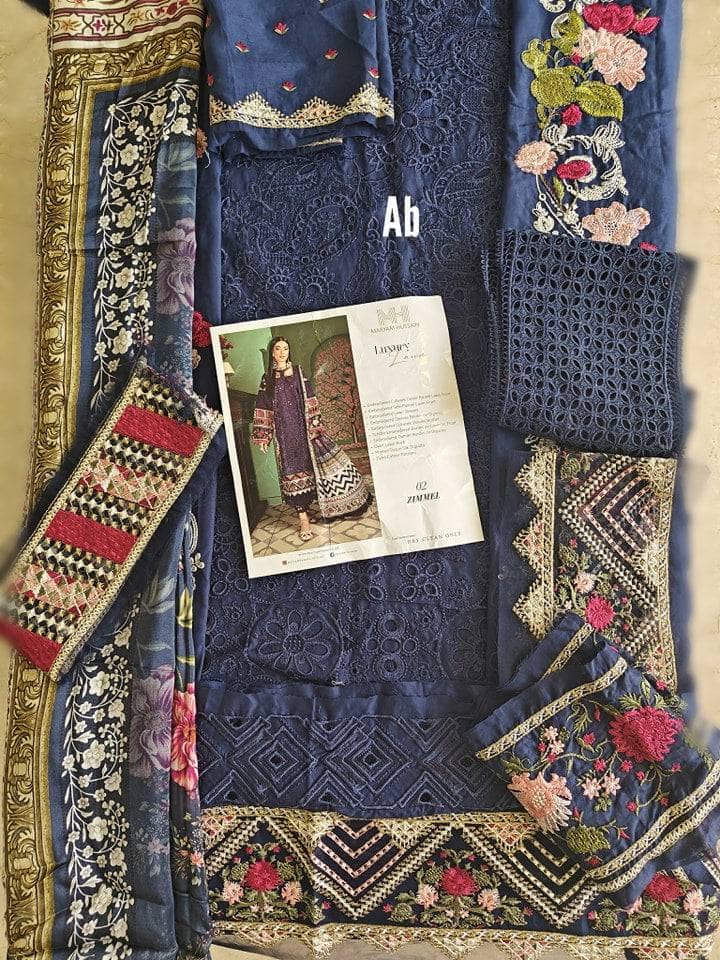 img_open_pic_maryam_hussain_lawn_23_awwal_boutique