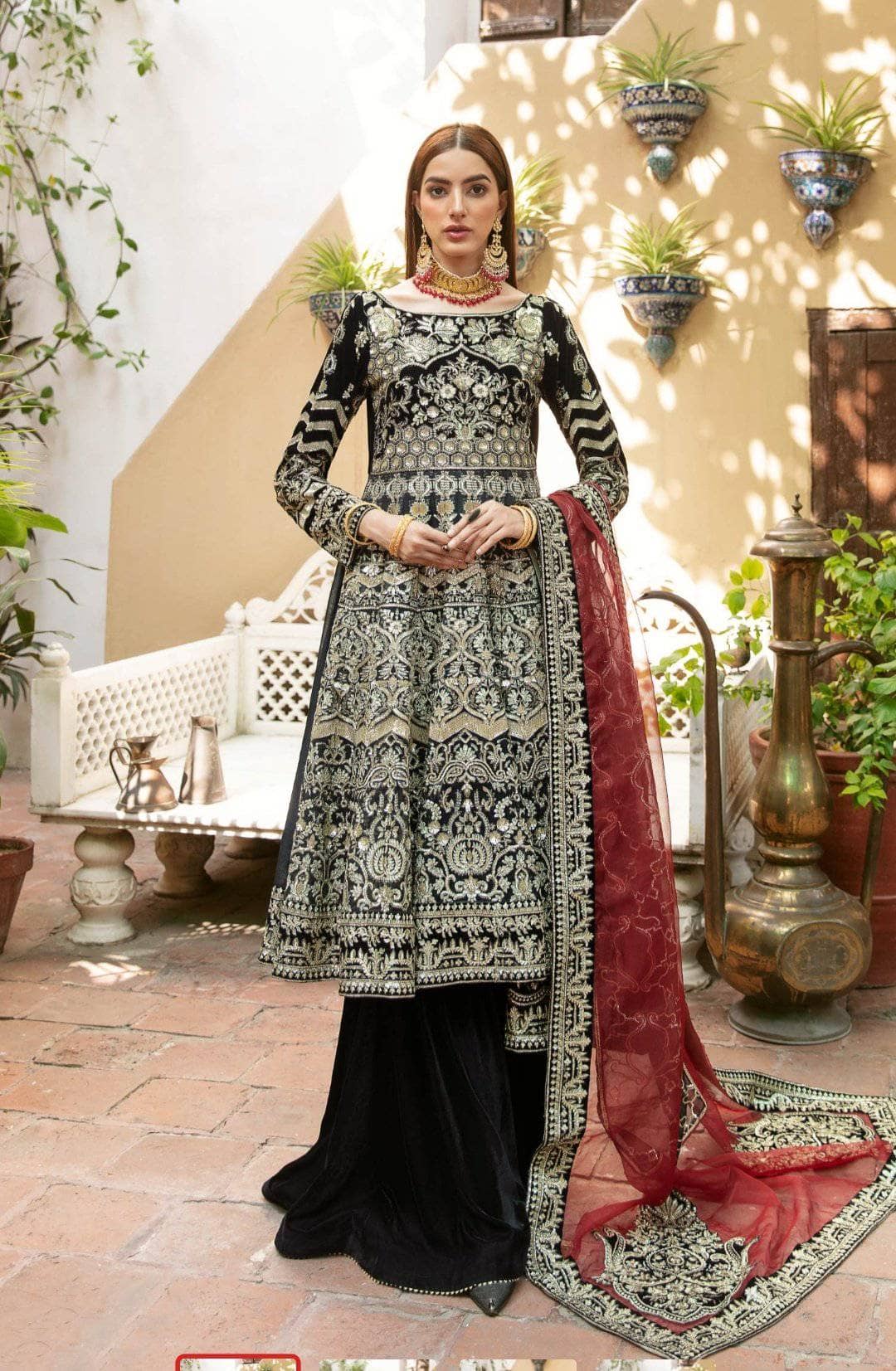 img_maryam_n_mariya_velvet_collection_awwal_boutique