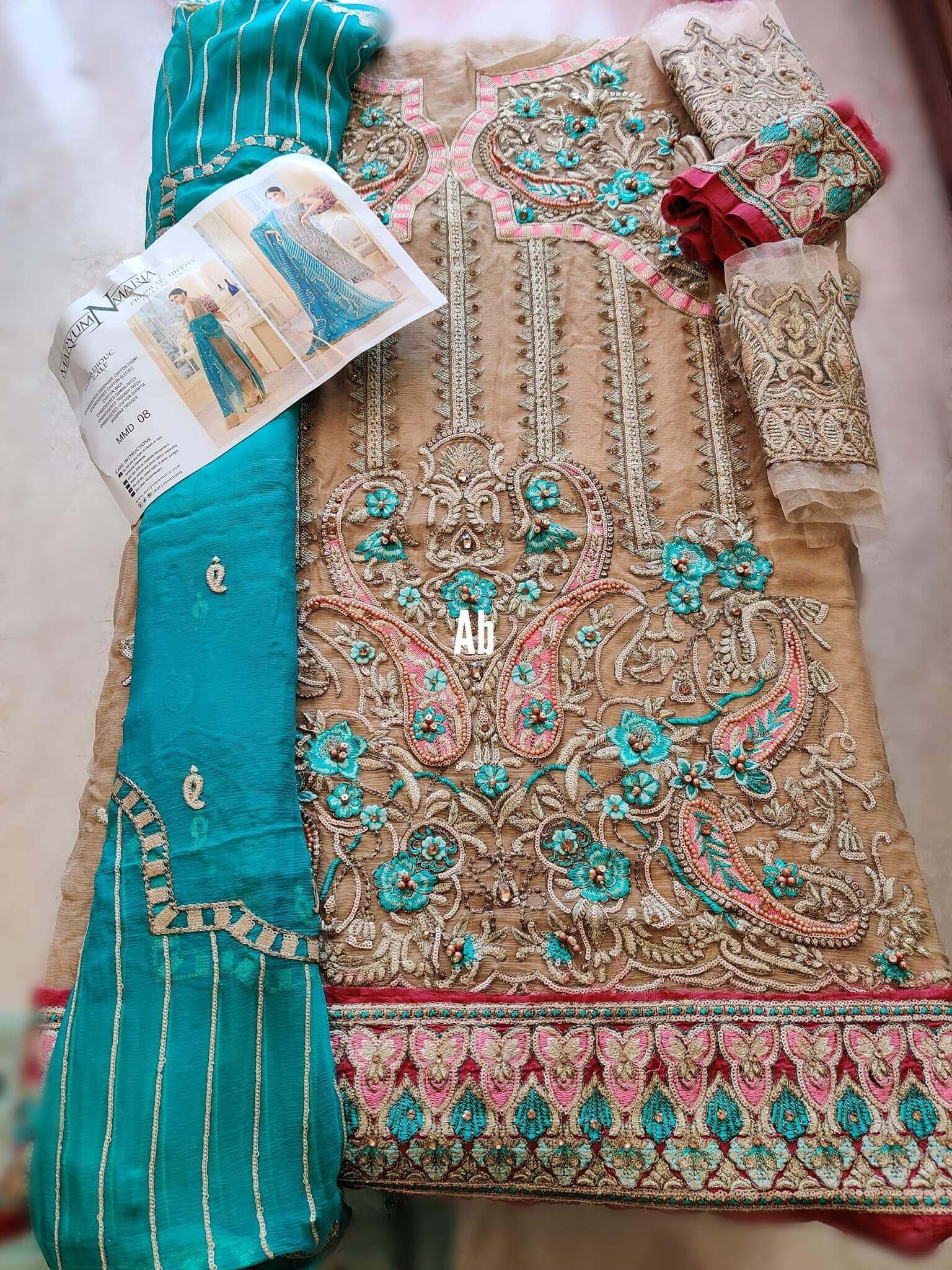 img_open pics_maryum_n_mariya_chiffon_awwal_boutique