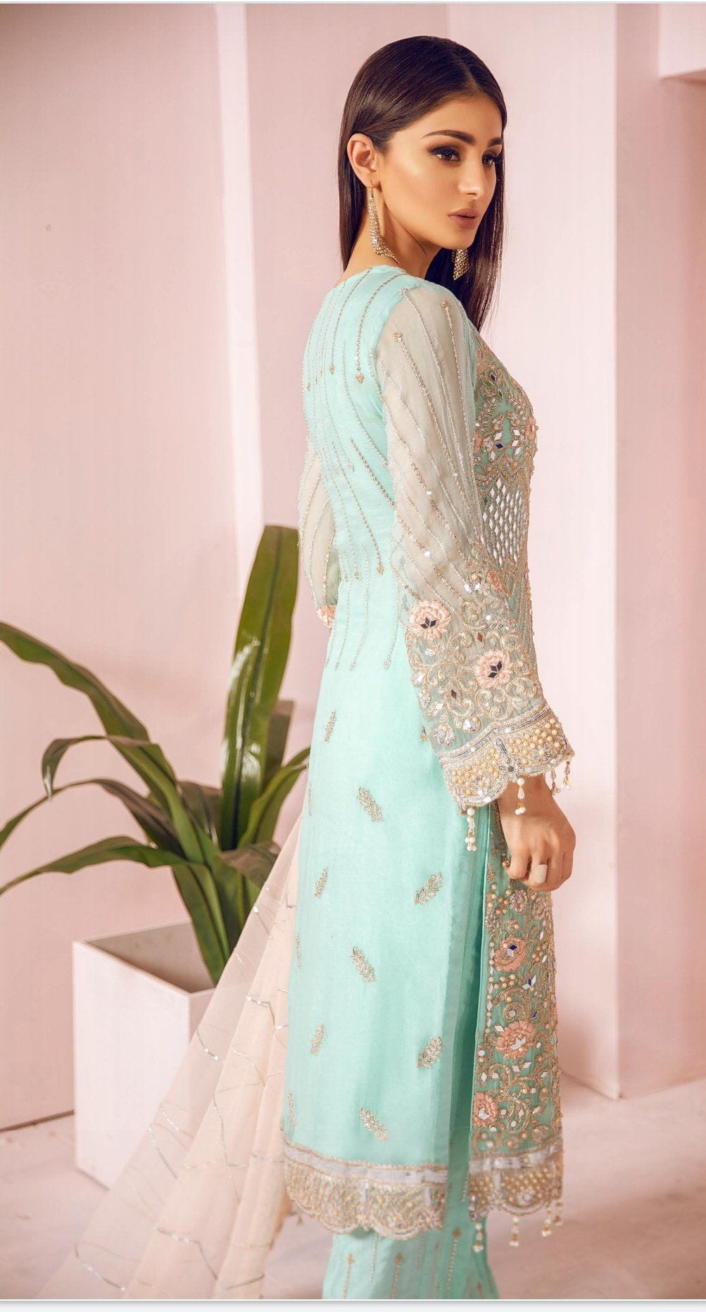 img_freesia_chiffon_collection_by_maryum_n_maria_awwal_boutique