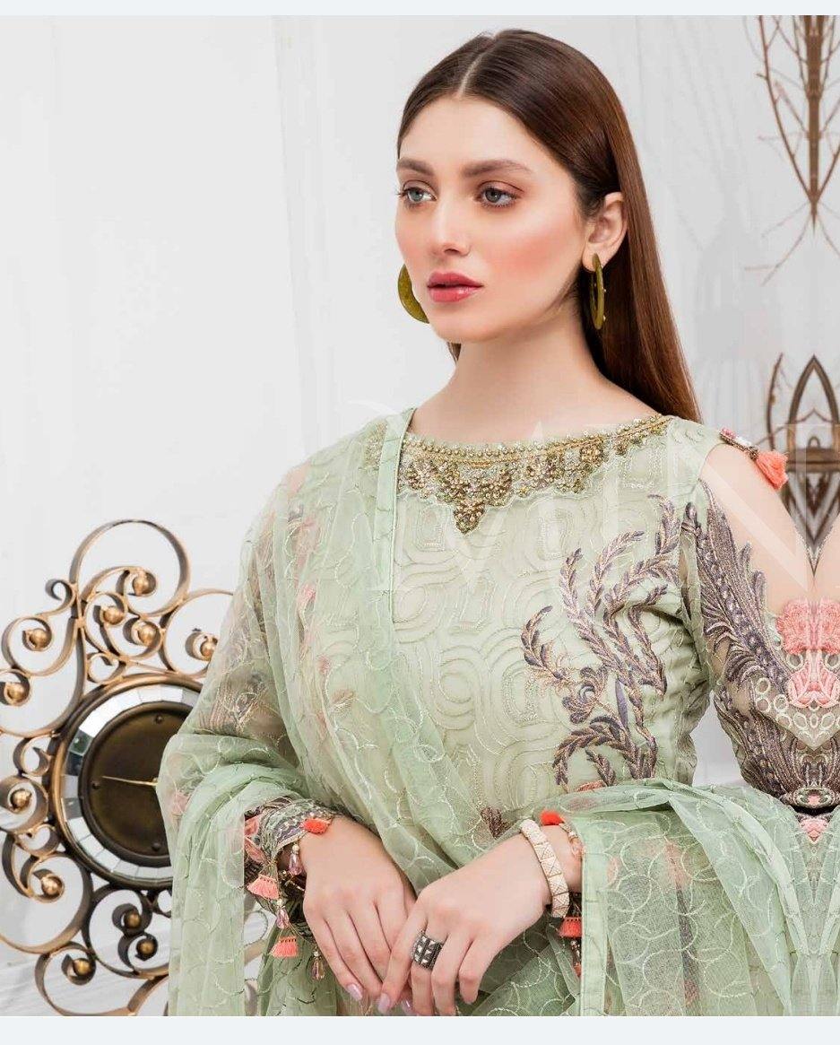 img_minhal_by_ramsha_chiffon_awwal_boutique