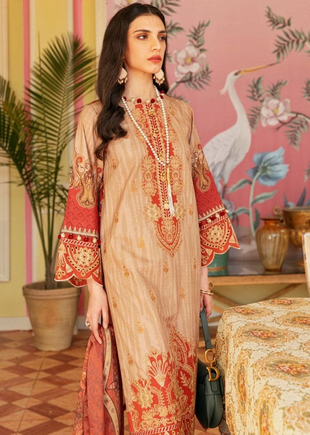 img_mohagni_lawn_awwal_boutique