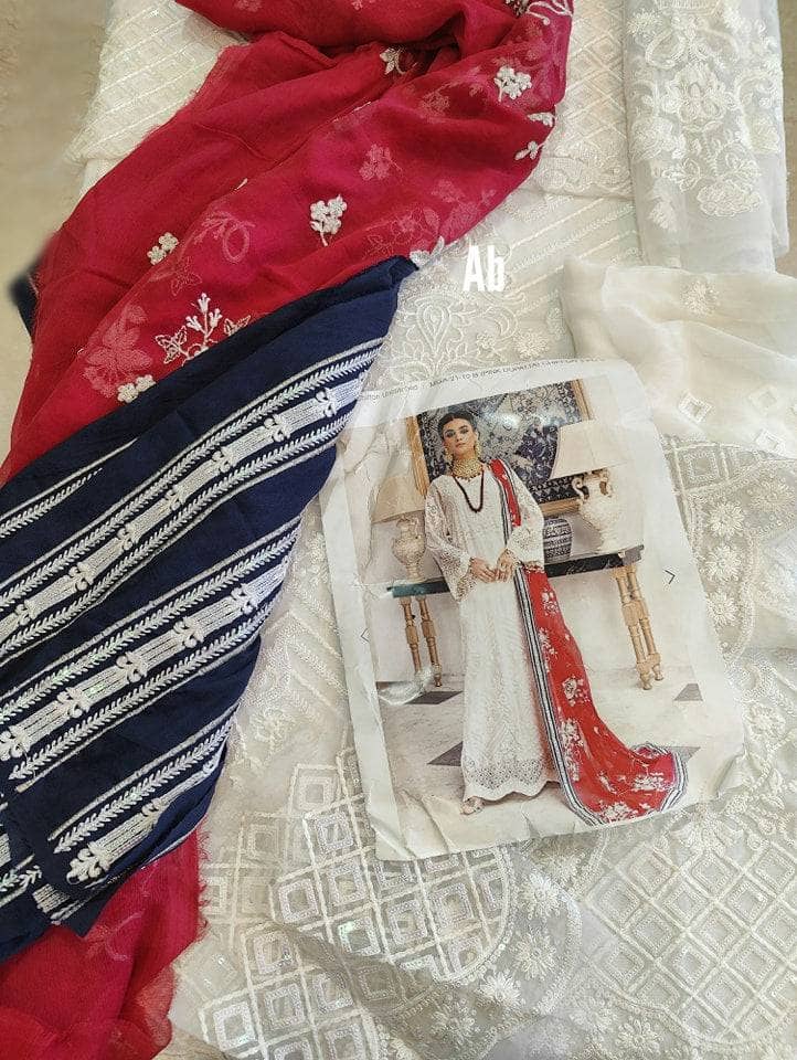 img_mohagni_awwal_boutique