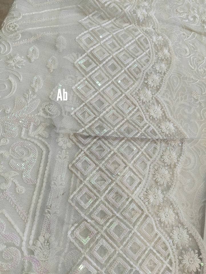 img_mohagni_awwal_boutique