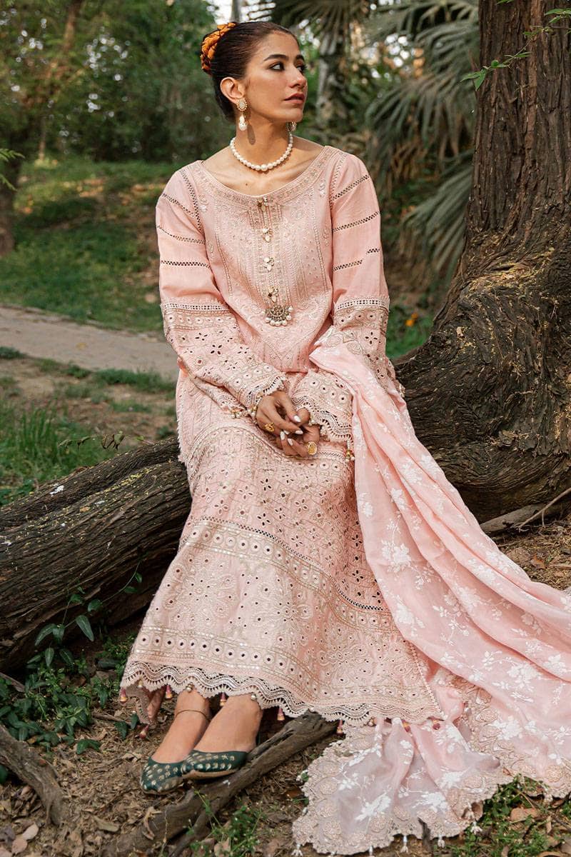 img_mohsin_naveed_ranjha_nau_bahaar_awwal_boutique