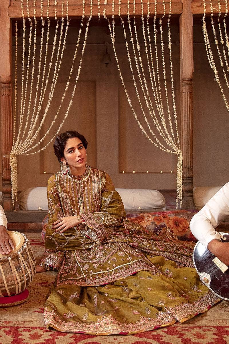 img_mohsin_naveed_ranjha_zarlish_awwal_boutique