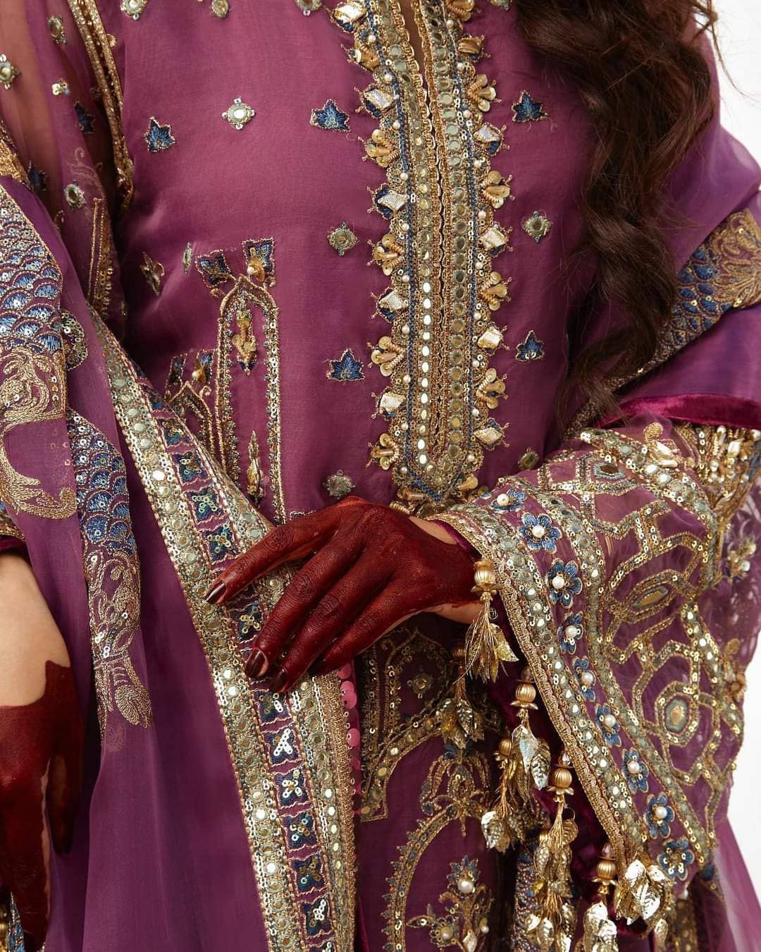 img_zarlish_by_mohsin_naveed_ranjha_awwal_boutique