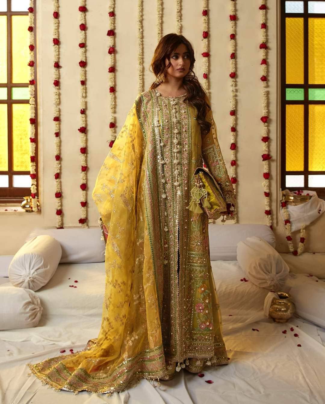 img_zarlish_by_mohsin_naveed_ranjha_awwal_boutique