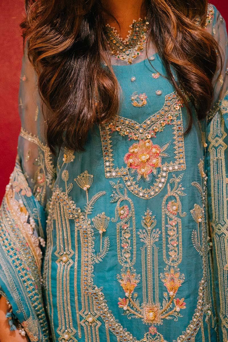 img_zarlish_by_mohsin_naveed_ranjha_awwal_boutique