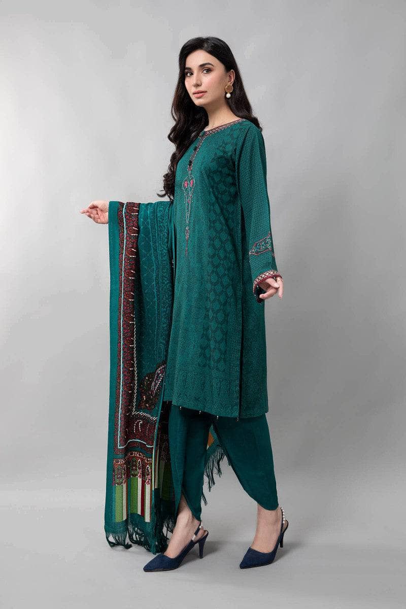 img_maria_b_m_prints_winter_awwal_boutique