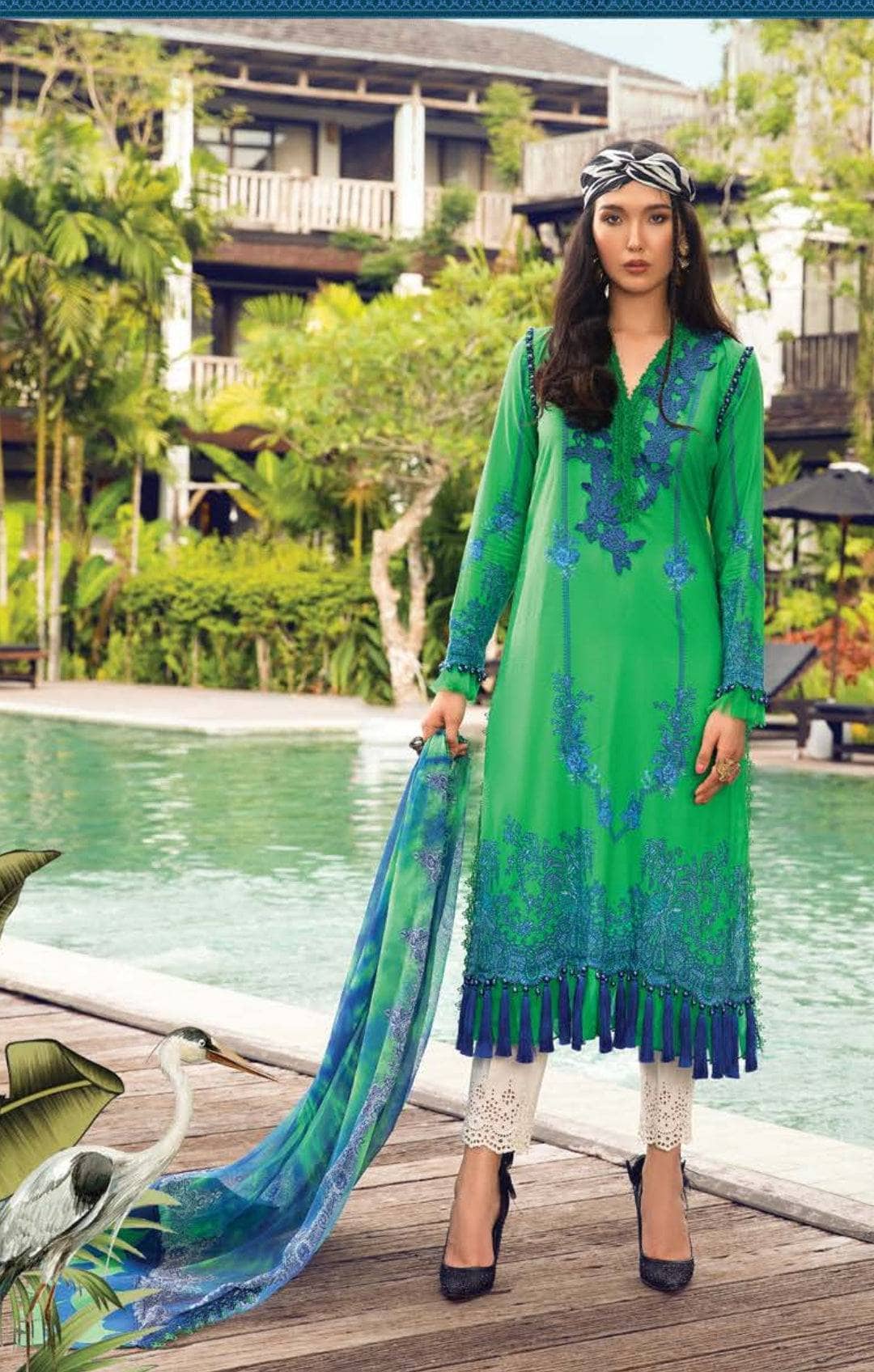 img_maria_b_m_prints_lawn_22_awwal_boutique