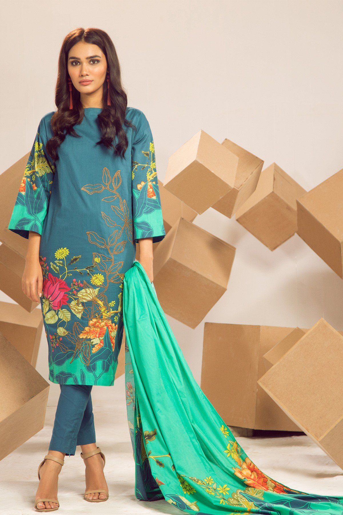 img_al_karam_cambric_collection_awwal_boutique