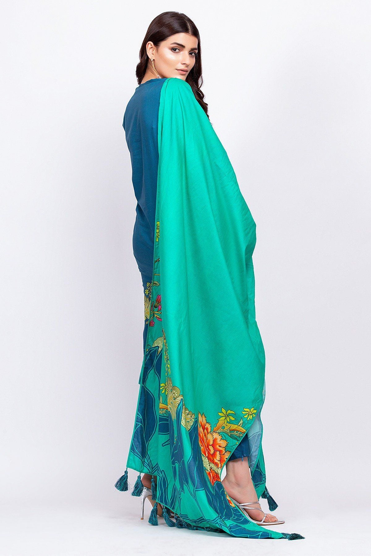 img_al_karam_cambric_collection_awwal_boutique