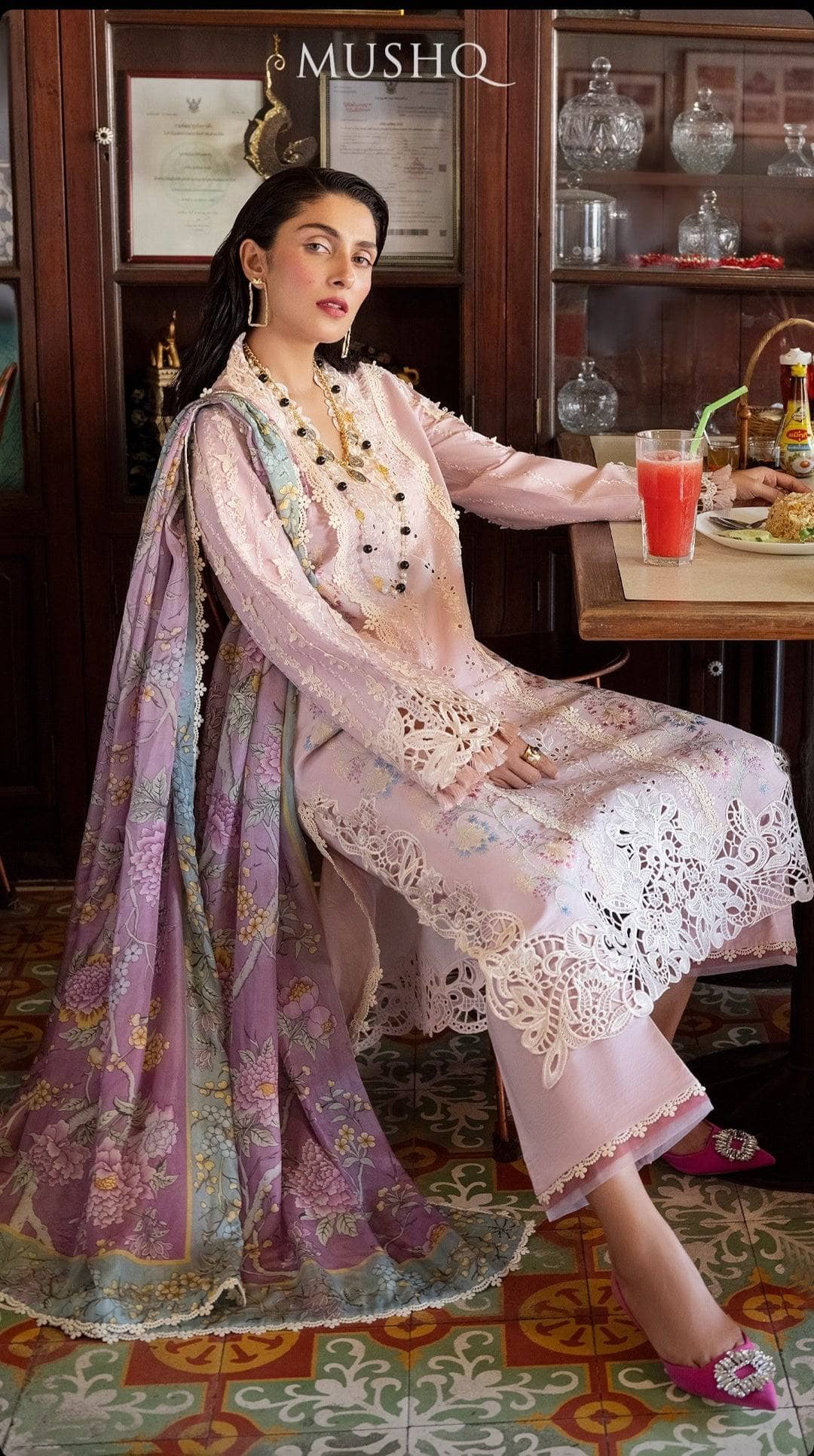 img_mushq_lawana_lawn_23_awwal_boutique