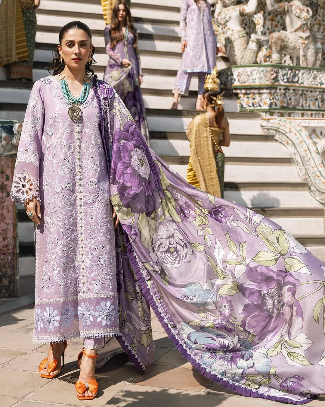 img_mushq_lawana_lawn_23_awwal_boutique