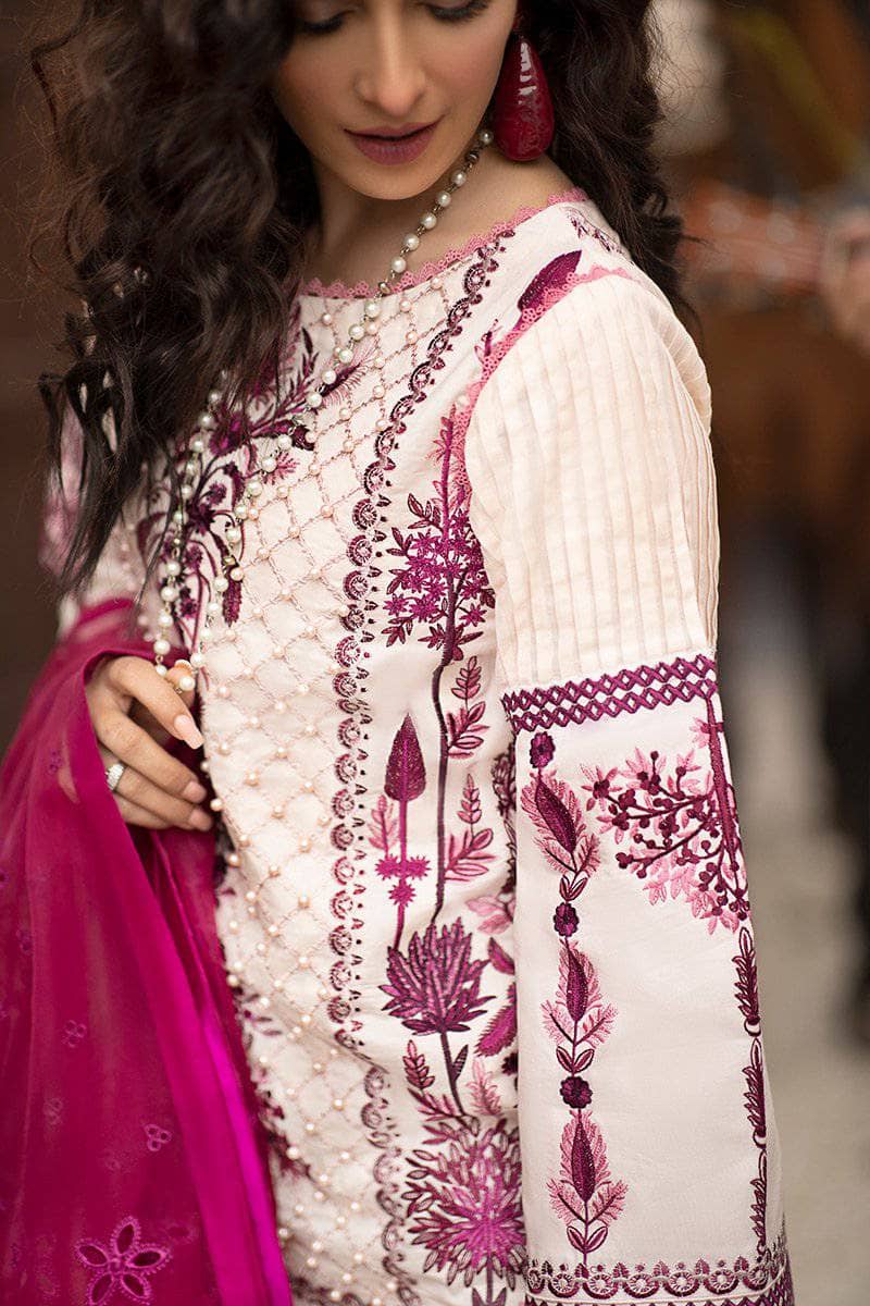 img_mushq_luxury_lawn_2021_awwal_boutique