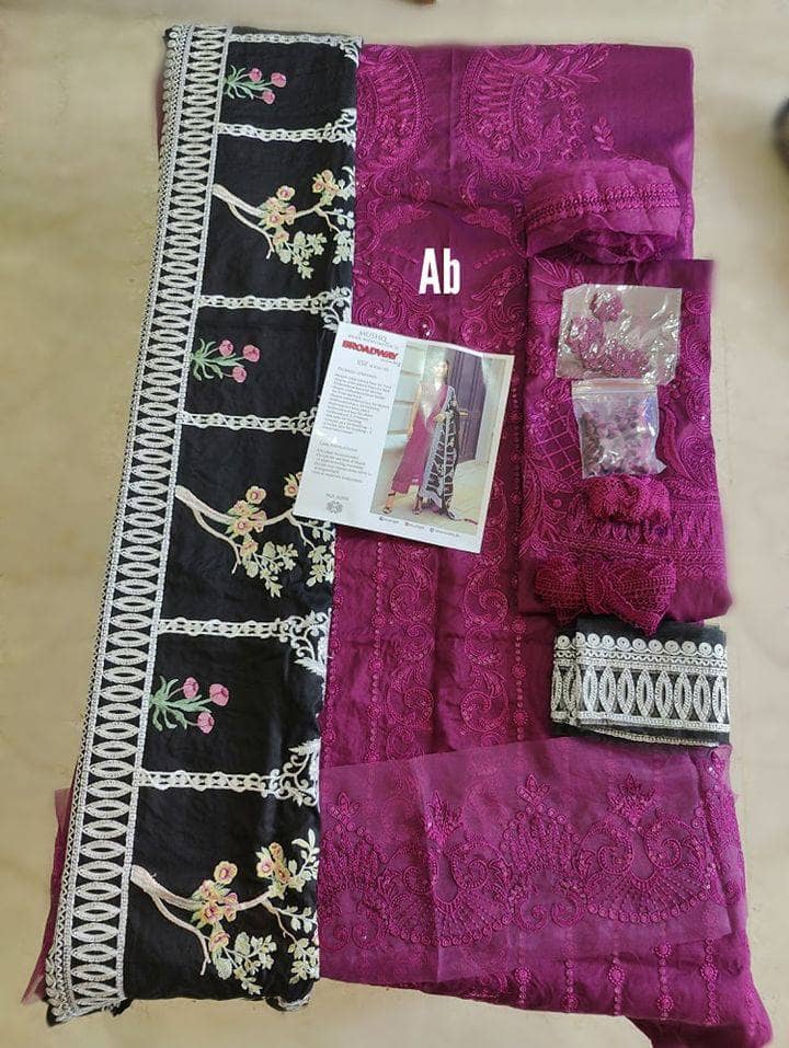 img_mushq_broadway_awwal_boutique