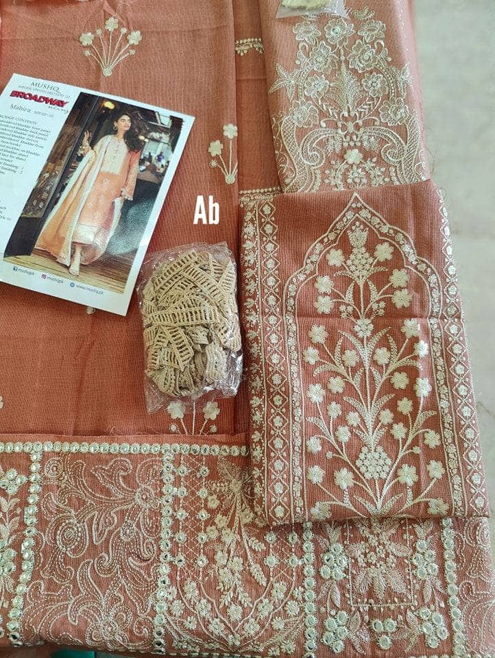 img_mushq_broadway_awwal_boutique